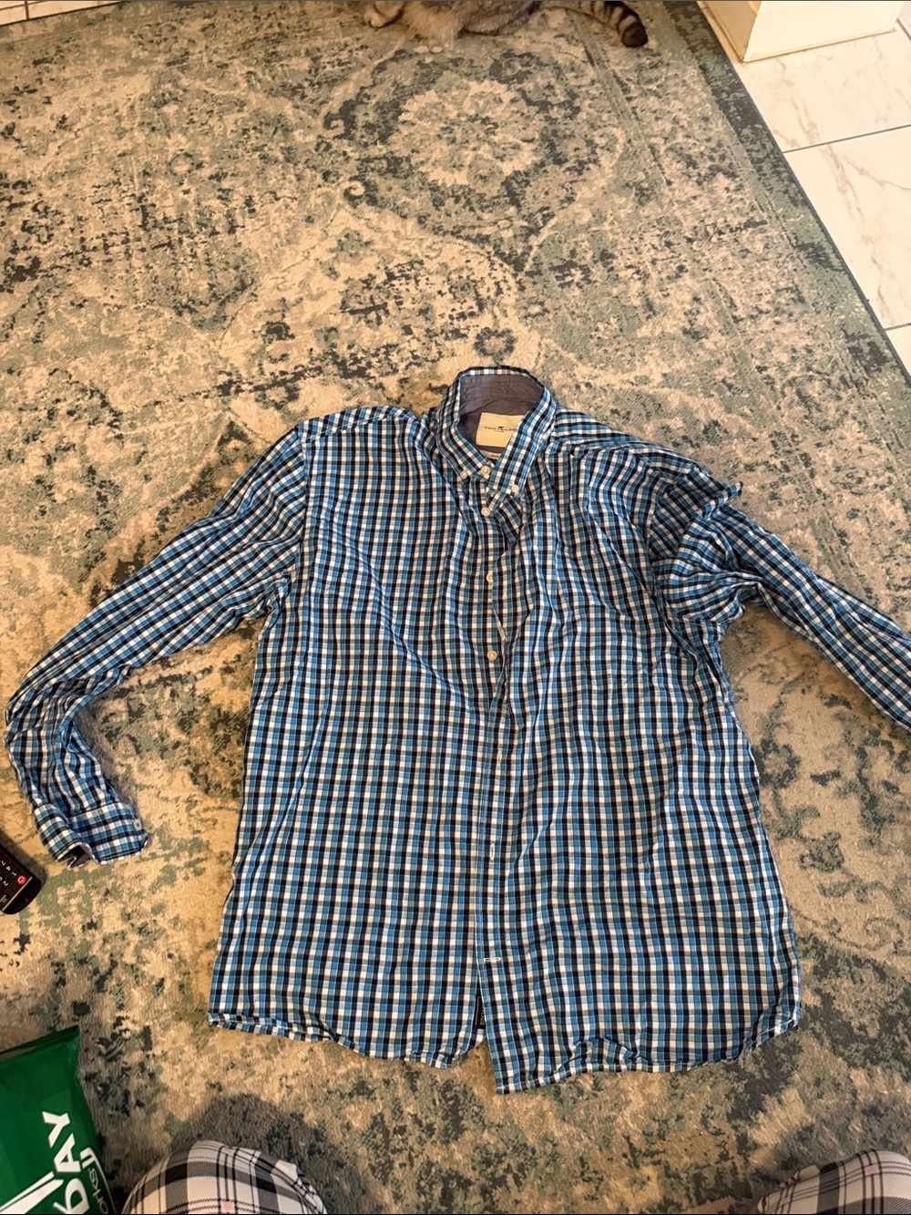 Men's Blue Plaid Button-Down Shirt